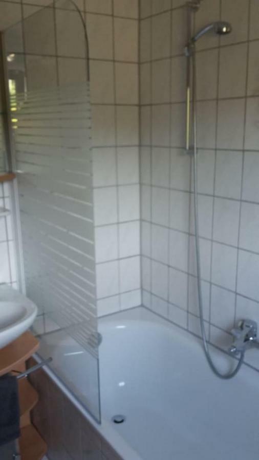 Gaestewohnung Von Oesen ออสแทร์โฮลซ์-ชาร์มเบค ภายนอก รูปภาพ